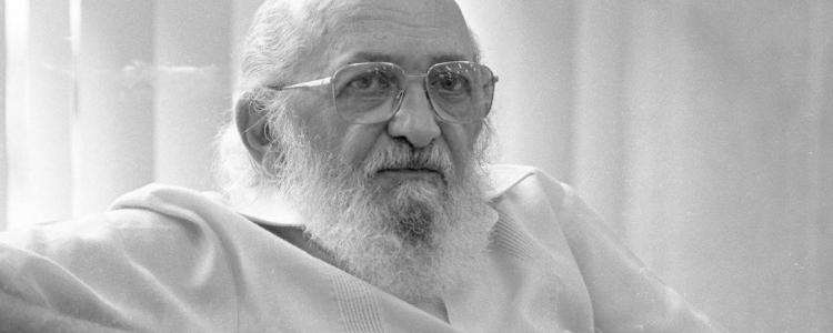 Requentaram Paulo Freire